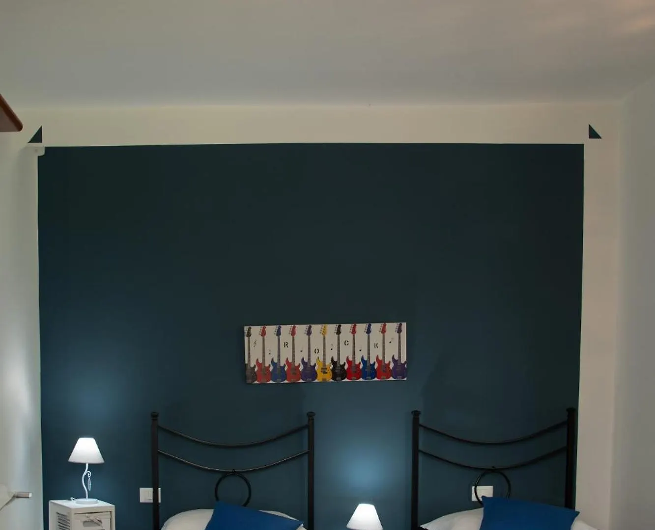 Tinas Yellow Home Leggiuno