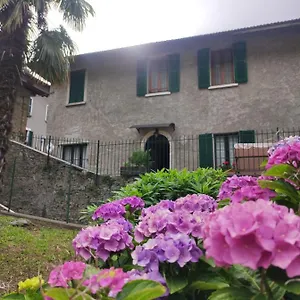 Ferienhaus Casa Angela, Perledo